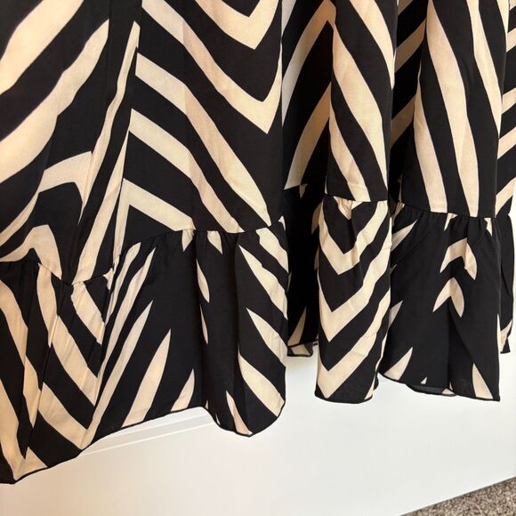 Women’s Black & White Wrap Maxi Dress Cap Sleeve Tie Waist Size M New - Picture 7 of 9